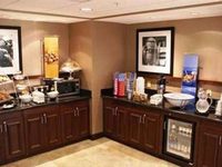 Hampton Inn & Suites Alexandria