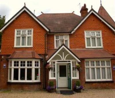 фото отеля Gatwick Turret Guest House