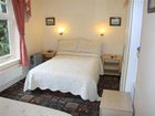 фото отеля Gatwick Turret Guest House