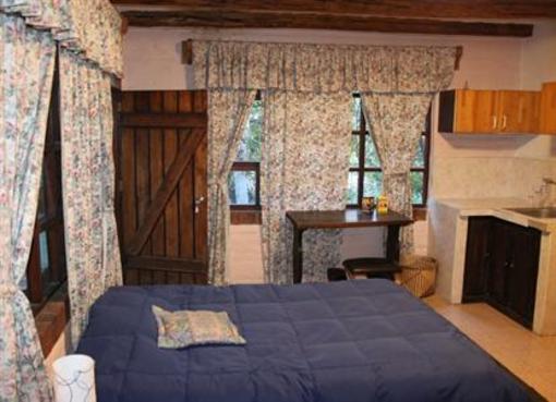 фото отеля Hostal Casa del Quinde