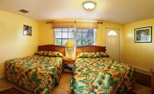 фото отеля Manatee Bay Inn
