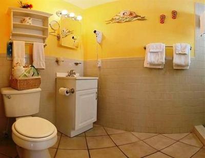 фото отеля Manatee Bay Inn