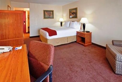 фото отеля Holiday Inn Express El Paso - Central