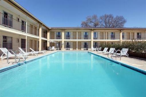 фото отеля Americas Best Value Inn & Suites - Bryan College Station TX