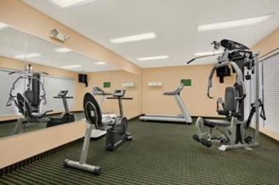 фото отеля Baymont Inn & Suites Lafayette Airport