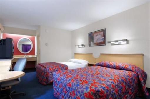 фото отеля Red Roof Inn Durham Triangle Park