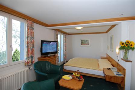 фото отеля Eiger Guesthouse