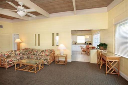 фото отеля Outrigger Beach Resort Fort Myers Beach