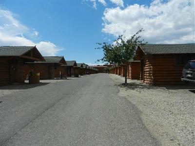 фото отеля Buffalo Bill Cabin Village