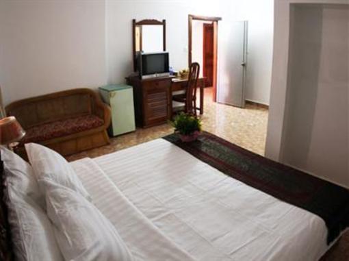 фото отеля Reaksmey Chanreas Hotel