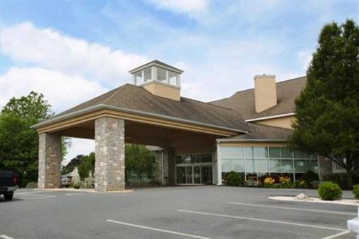 фото отеля BEST WESTERN Revere Inn & Suites