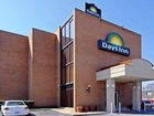 фото отеля Plano Days Inn & Suites