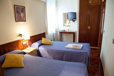 фото отеля Hostal San Isidro Madrid