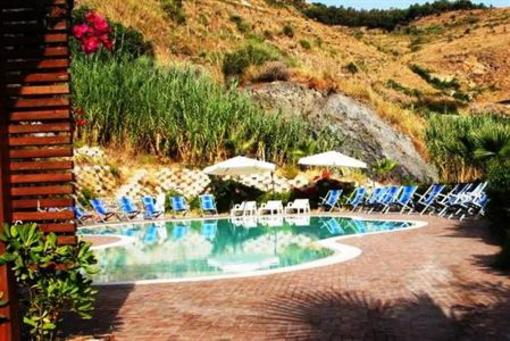 фото отеля Vime Villa Ridente Club Resort Gioiosa Marea