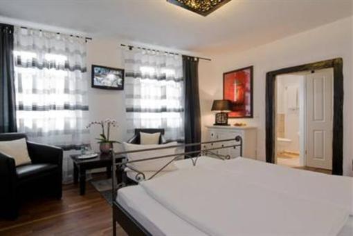 фото отеля L´ Ostello Altstadthotel Regensburg
