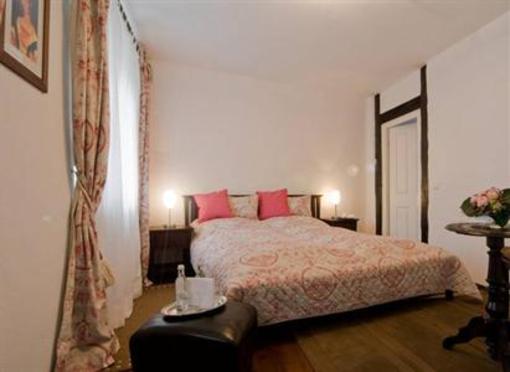фото отеля L´ Ostello Altstadthotel Regensburg
