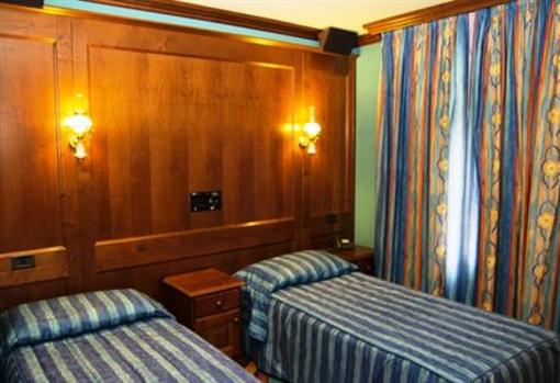 фото отеля Hotel California Ayas