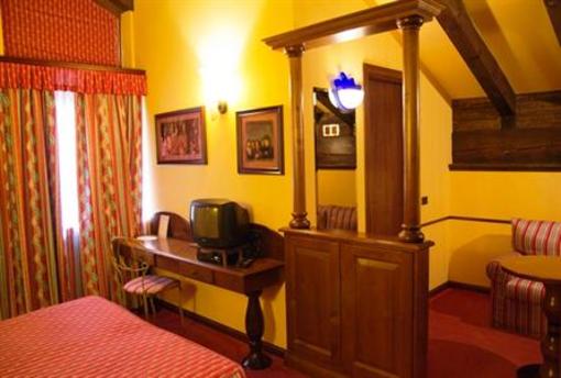 фото отеля Hotel California Ayas