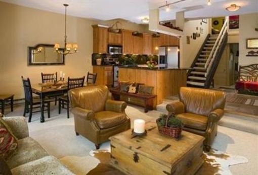 фото отеля Kutuk Condominiums at Steamboat Springs