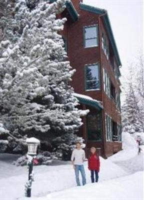 фото отеля Kutuk Condominiums at Steamboat Springs