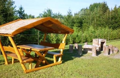 фото отеля Family Panzio Es Apartman Hazak