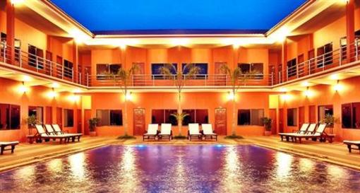 фото отеля Beach Road Hotel