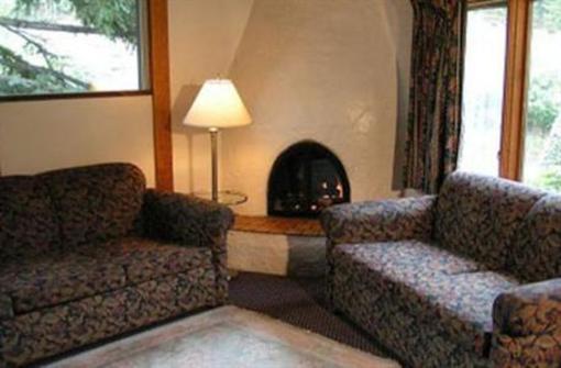 фото отеля St. Moritz Lodge