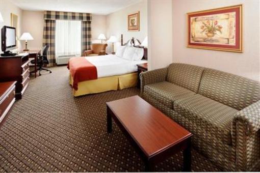 фото отеля Holiday Inn Express Hotel & Suites Chambersburg