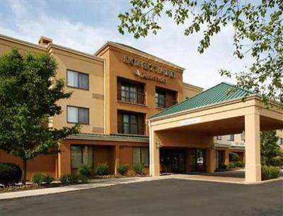 фото отеля Courtyard by Marriott Cleveland Willoughby