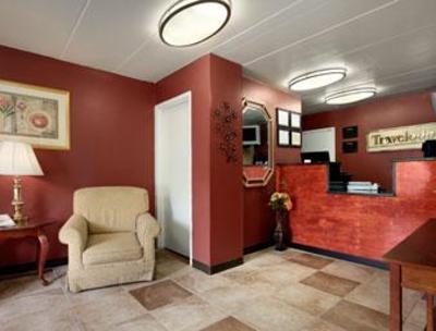 фото отеля Travelodge Cincinnati South Florence
