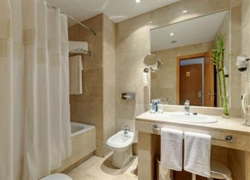 фото отеля Tryp Alameda
