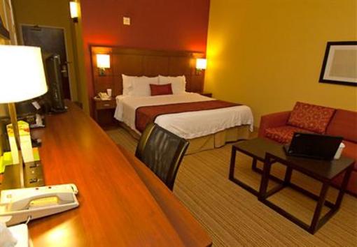 фото отеля Courtyard by Marriott Monroe Airport