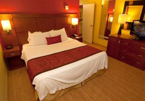 фото отеля Courtyard by Marriott Monroe Airport
