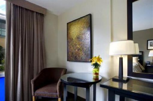 фото отеля Laurel Inn