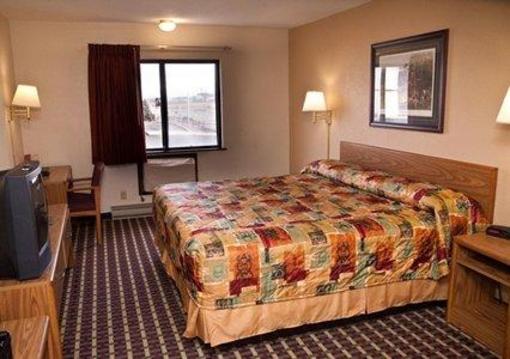 фото отеля Econo Lodge Madison