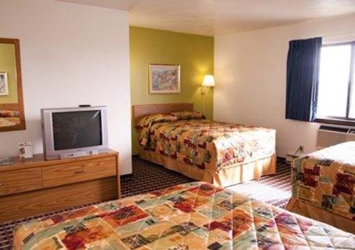 фото отеля Econo Lodge Madison