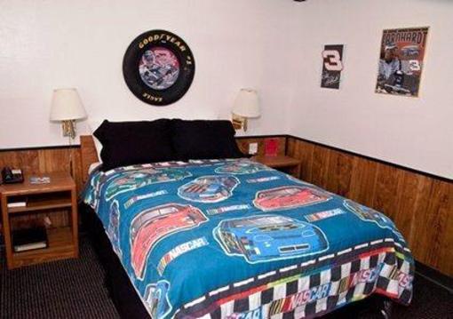 фото отеля Econo Lodge Madison