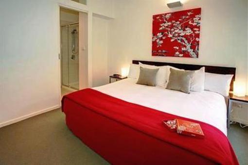 фото отеля Plum Serviced Apartments Carlton Melbourne