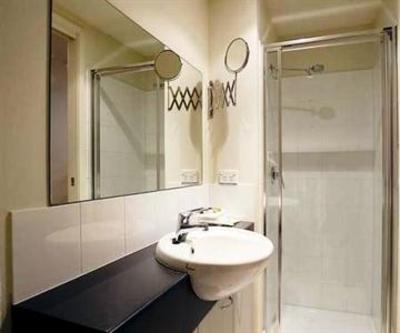 фото отеля Plum Serviced Apartments Carlton Melbourne