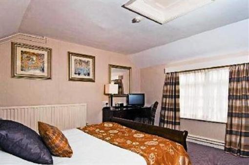 фото отеля Gunton Hall Resort