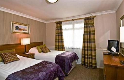 фото отеля Gunton Hall Resort