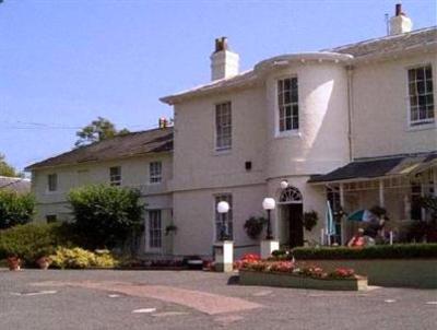 фото отеля Gunton Hall Resort