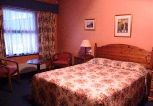 фото отеля Cottage Guest House Hounslow London