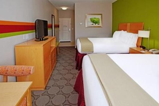 фото отеля Holiday Inn Express Hotel & Suites Clute Southwest