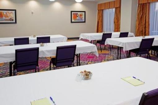 фото отеля Holiday Inn Express Hotel & Suites Clute Southwest