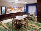 фото отеля Holiday Inn Express Hotel & Suites Shelbyville - Indianapolis