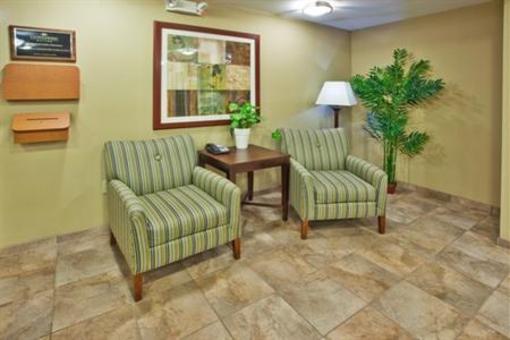 фото отеля Candlewood Suites Kalamazoo