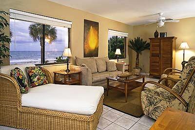 фото отеля Beach Place and Sand Dollar Guesthouse