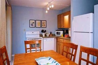 фото отеля Beach Place and Sand Dollar Guesthouse