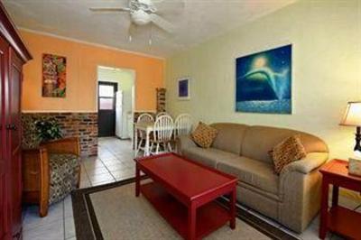 фото отеля Beach Place and Sand Dollar Guesthouse